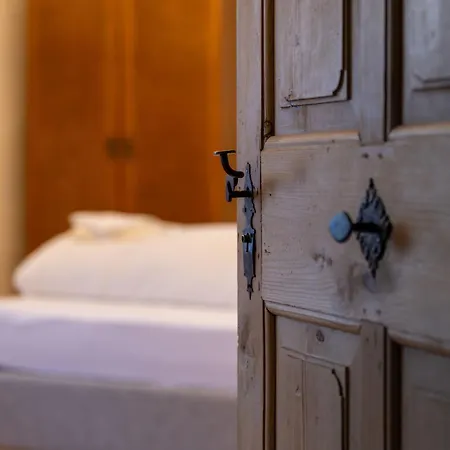 Gaestehaus Goldener Stern * Lienz