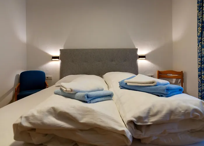 宾馆 Gaestehaus Goldener Stern