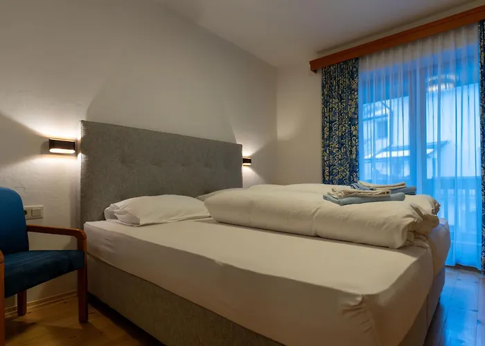 Gaestehaus Goldener Stern * 利恩茨