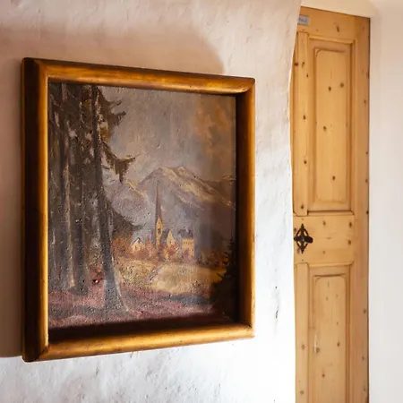 Han/Misafirhane Gaestehaus Goldener Stern Lienz